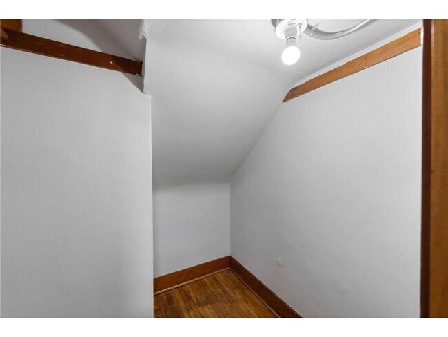 Building Photo - 4253 N James Ave