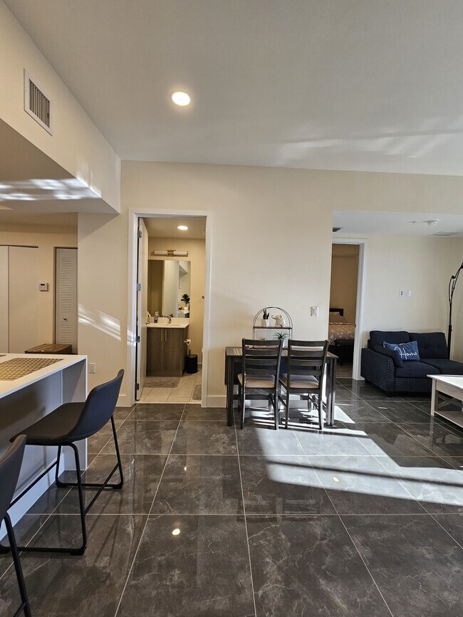 Building Photo - 26589 Rosewood Pointe Dr
