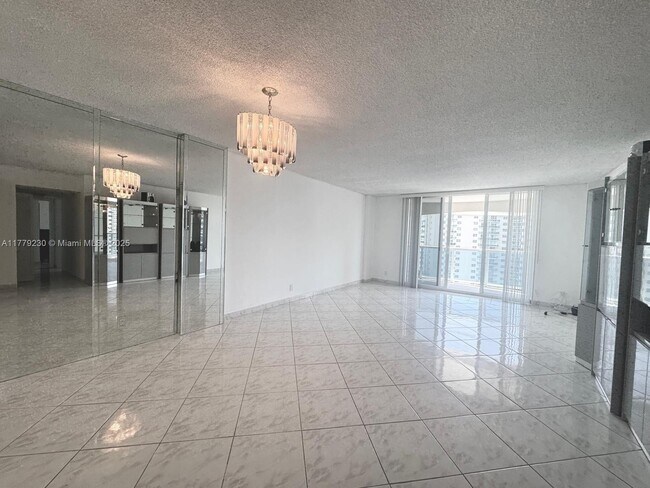 Building Photo - 3800 S Ocean Dr