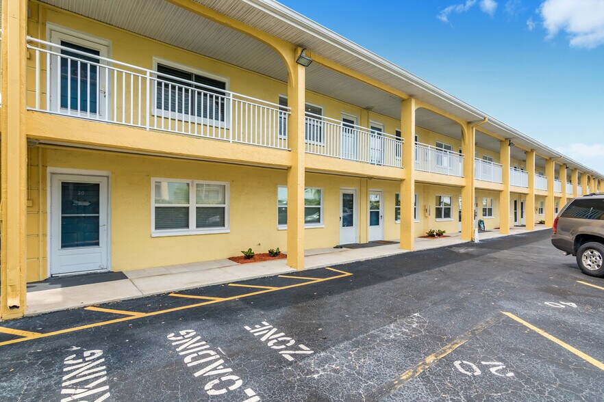 2-story building - 9715 Harrell Ave