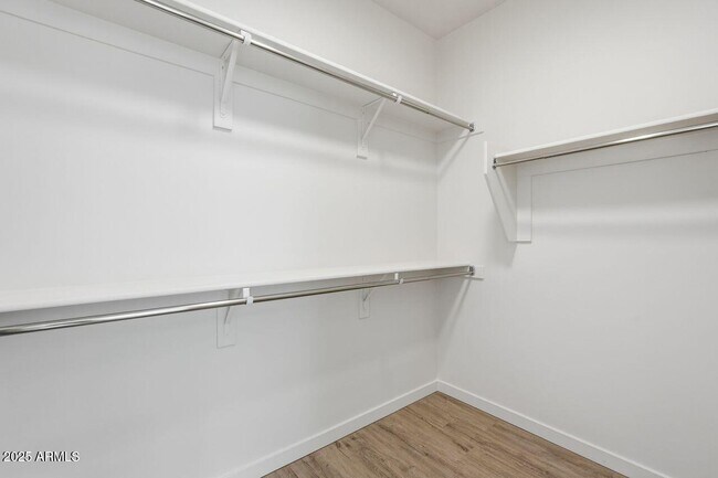 Building Photo - 7959 N 53rd Ave