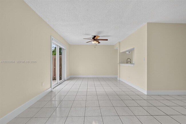 Building Photo - 20759 SW 83rd Ave