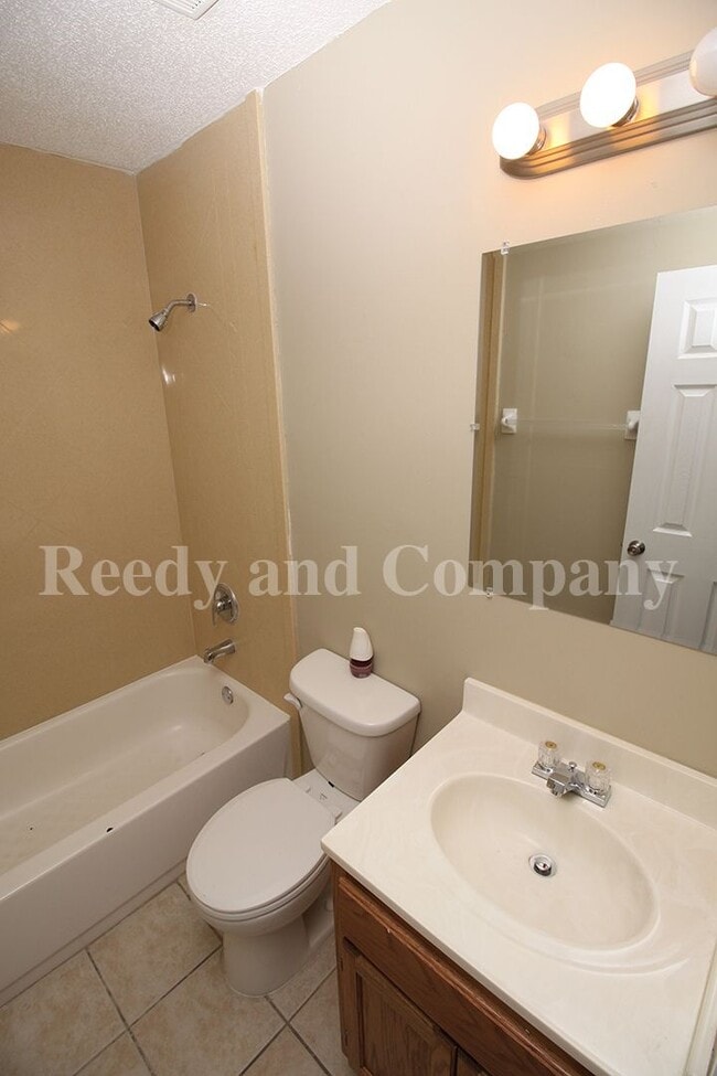 Building Photo - 8217 Penny Ln