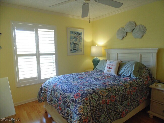 Building Photo - 5441 Peppertree Dr