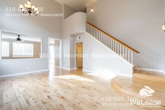 Building Photo - 1042 Plaza Narisco