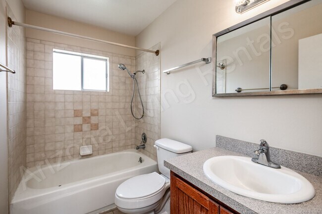 Building Photo - MOVE IN SPECIAL, $675 OFF FIRST MONTH