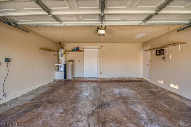 Building Photo - 3308 Royal Glen Ct