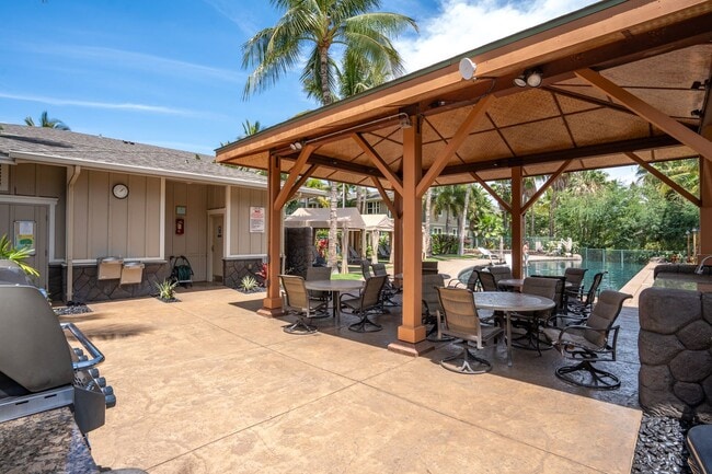 Building Photo - Beautiful Fully Furnished, 2 Bed, 2.5 Bath Kai Ani Village Townhome with Saltwater Pool