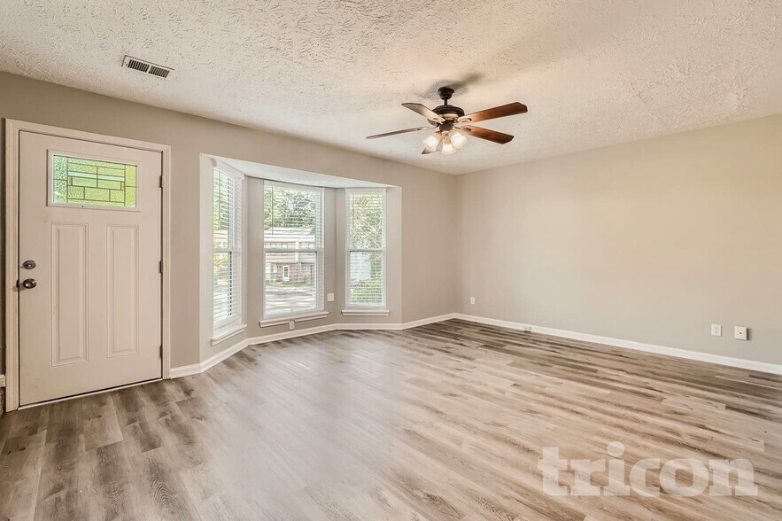 Building Photo - 126 Woodberry Ct