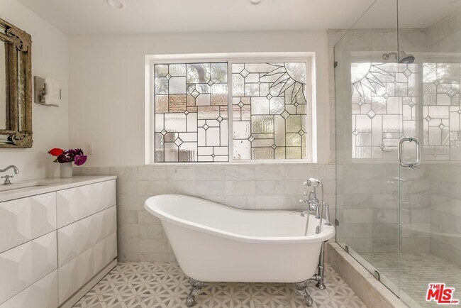 Building Photo - 959 Crater Oak Dr