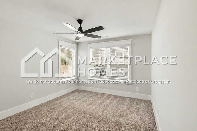 Building Photo - 517 Kingwood Ln