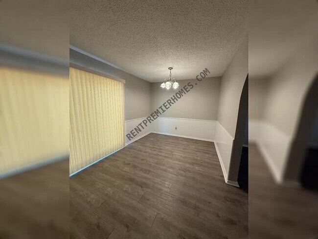 Building Photo - 1064 NW 7th St