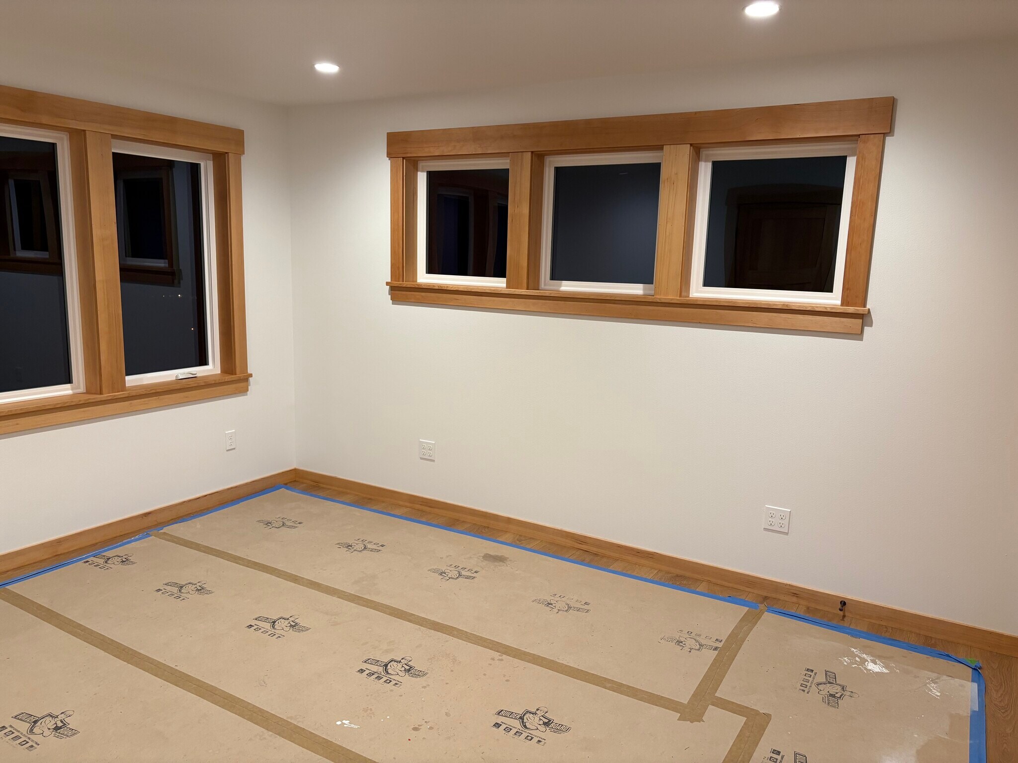 Master BR - 475 Hillcrest Pl