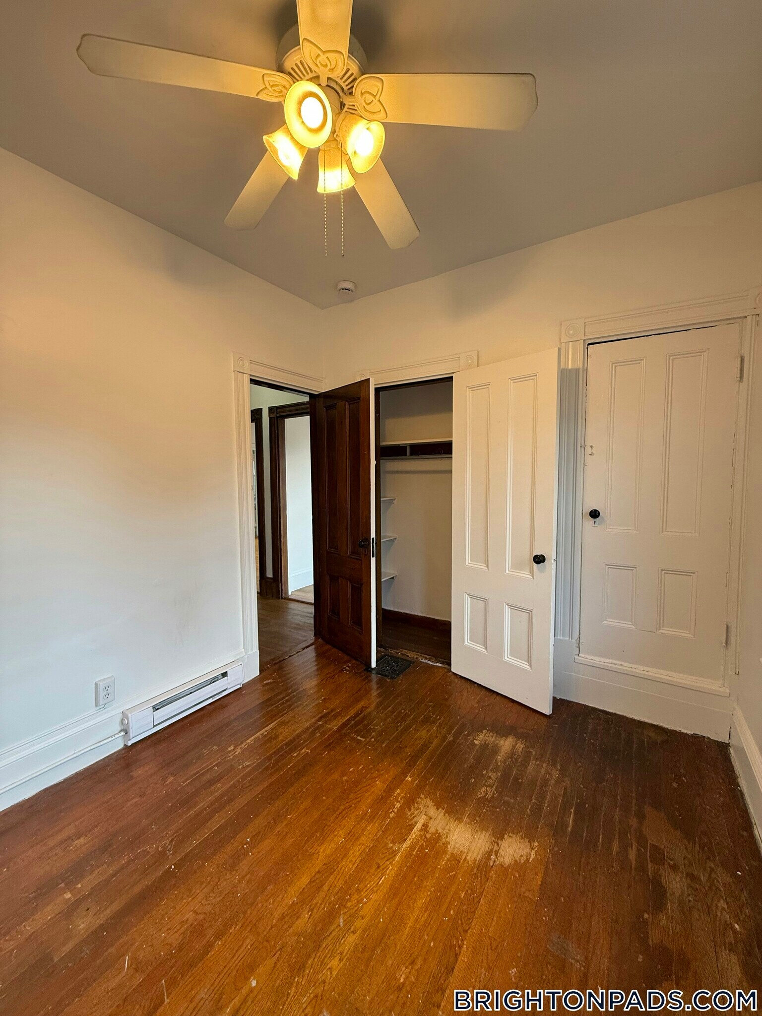 Building Photo - 32 Etna St