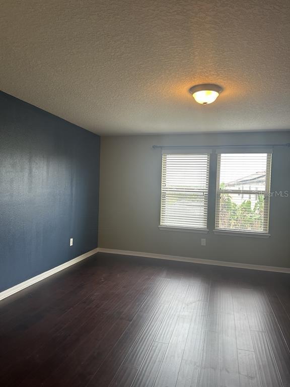 Building Photo - 3034 Winglewood Cir