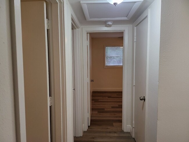 Building Photo - Beautiful fully remodeled home!