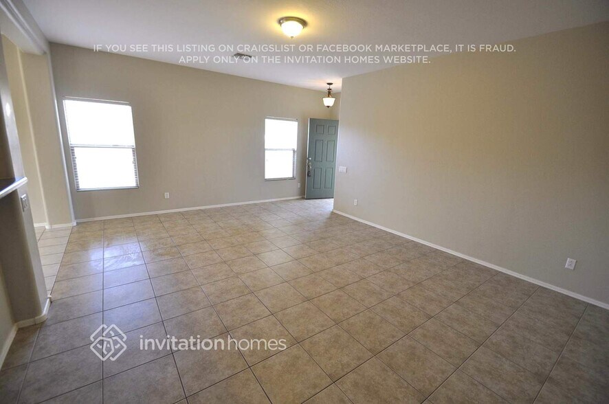 Building Photo - 17137 W Saguaro Ln