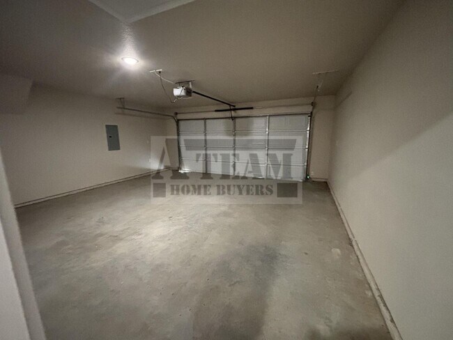 Building Photo - 18227 Co Rd 4001