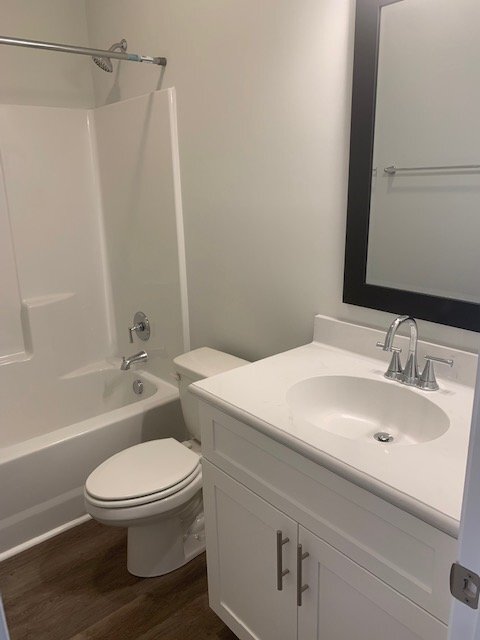 Building Photo - 3 Bed 2 Bath Duplex in Bent Creek