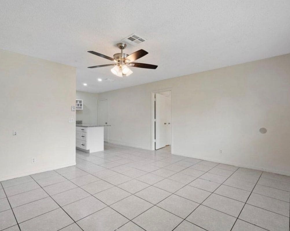 Building Photo - 5854 Kumquat Rd