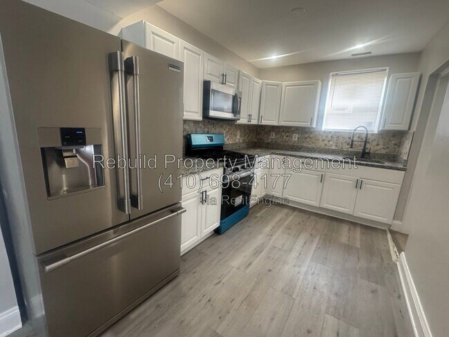 Building Photo - 2841 Oakford Ave