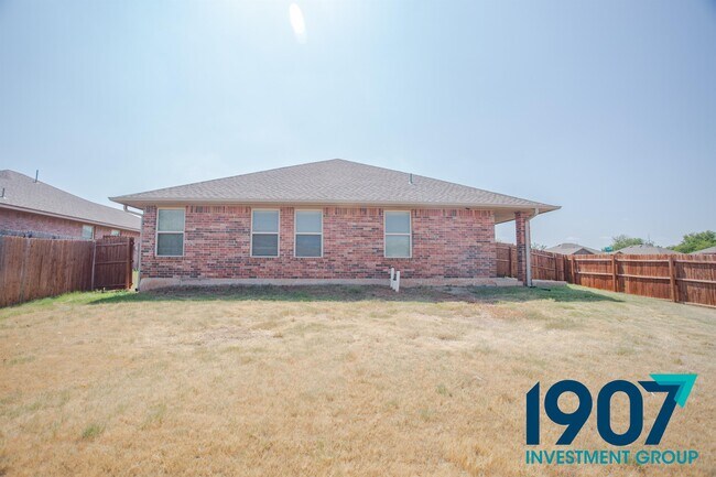 Building Photo - 6833 NW 157th St