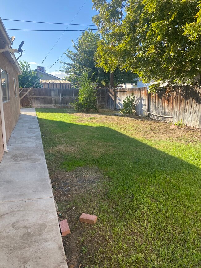 Building Photo - 309 Griffiths St