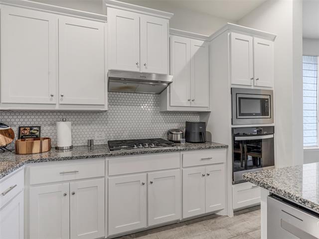 Building Photo - 2156 Knightsgate Rd