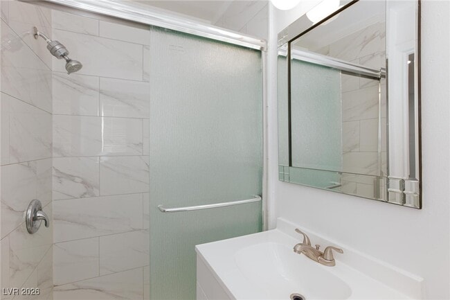 Building Photo - 1513 Bryn Mawr Ave