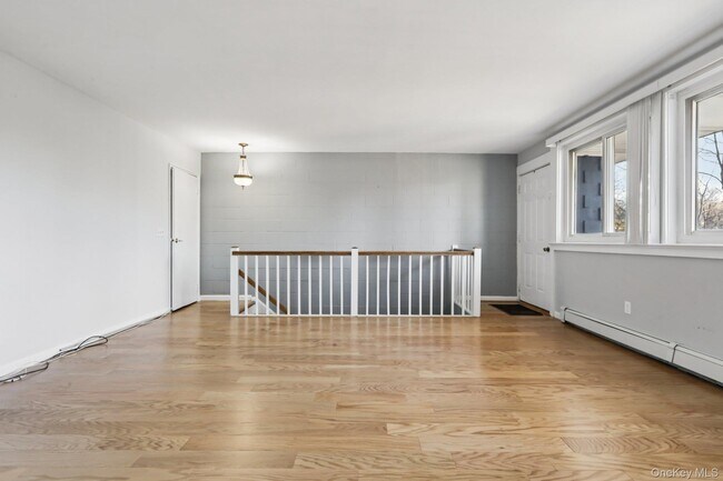 Building Photo - 4 Wyndover Woods Ln