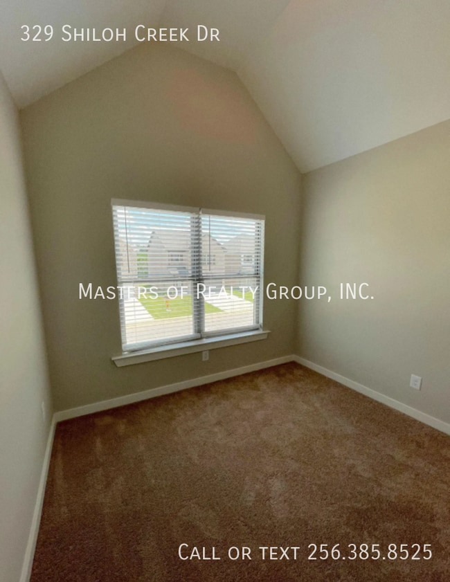Building Photo - 329 Shiloh Creek Dr