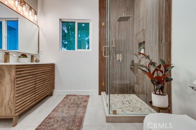 Building Photo - 4016 6th Ave