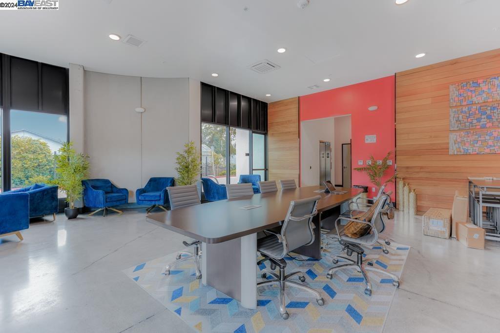 Building Photo - 42111 Osgood Rd