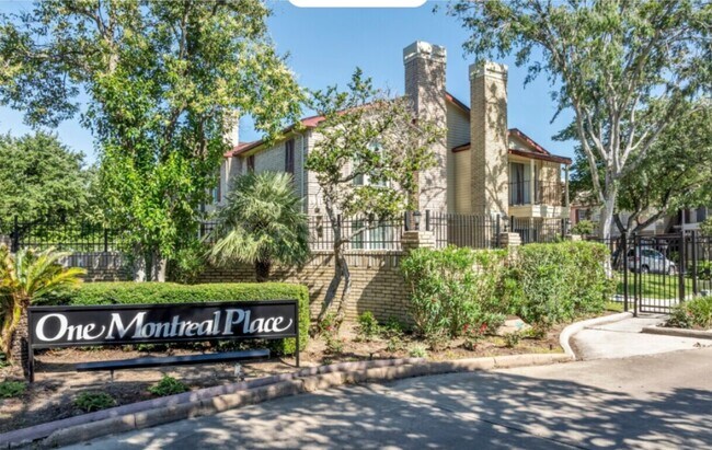 Building Photo - 2120 El Paseo St