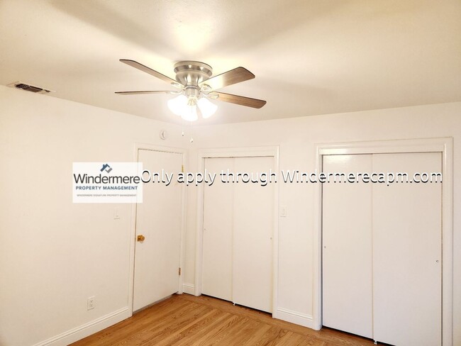 Building Photo - Fully Renovated Home in Arden Park! Availa...