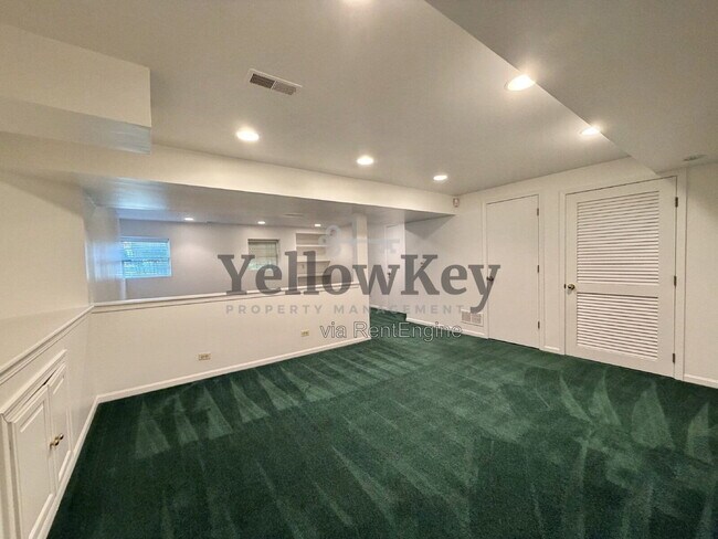 Building Photo - 1751 Briggs Ct