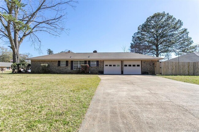 Building Photo - 110 Diane Dr