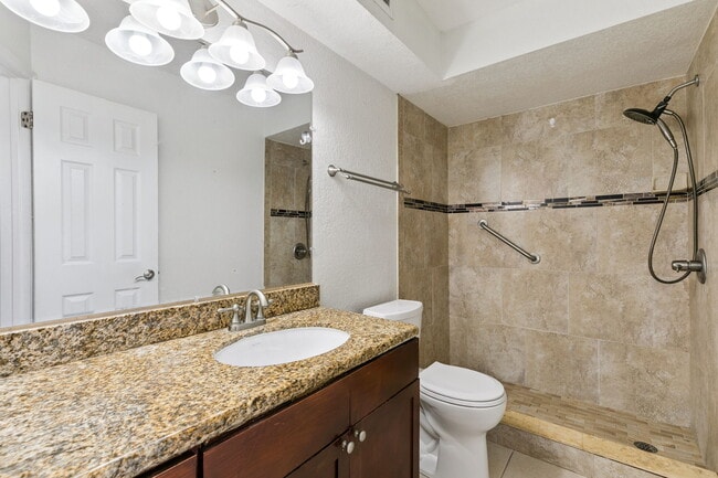 Building Photo - 5112 Conroy Rd