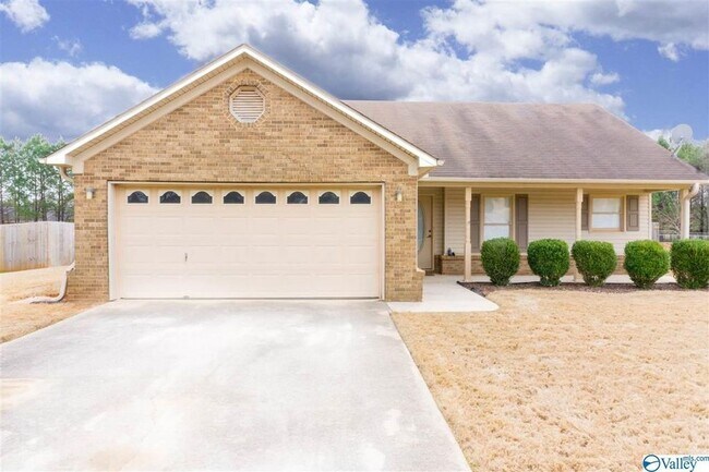 Building Photo - 112 Horse Pin Pl
