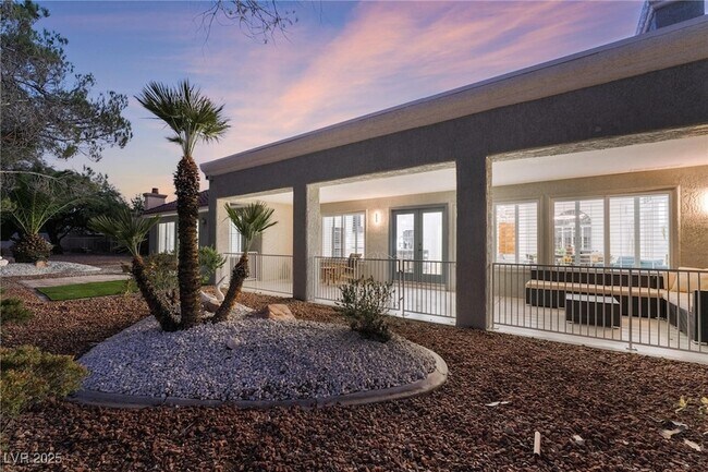 Building Photo - 2528 Sunup Dr