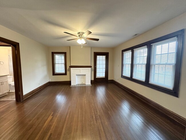Building Photo - 2177 Coventry Rd
