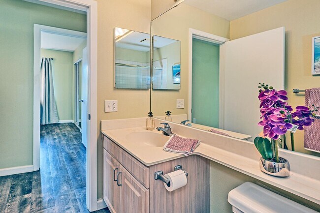 Building Photo - 92-1543 Aliinui Drive 4E