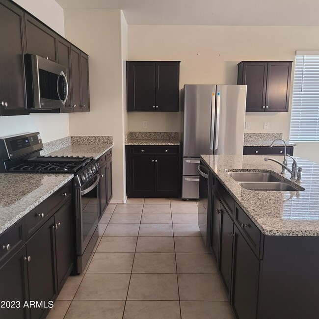 Building Photo - 3703 N 298th Dr