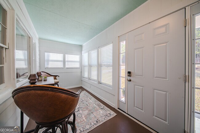 Building Photo - 161 Calhoun Rd