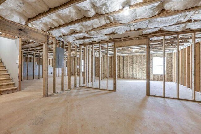 Building Photo - 5714 Ridgewater Cir