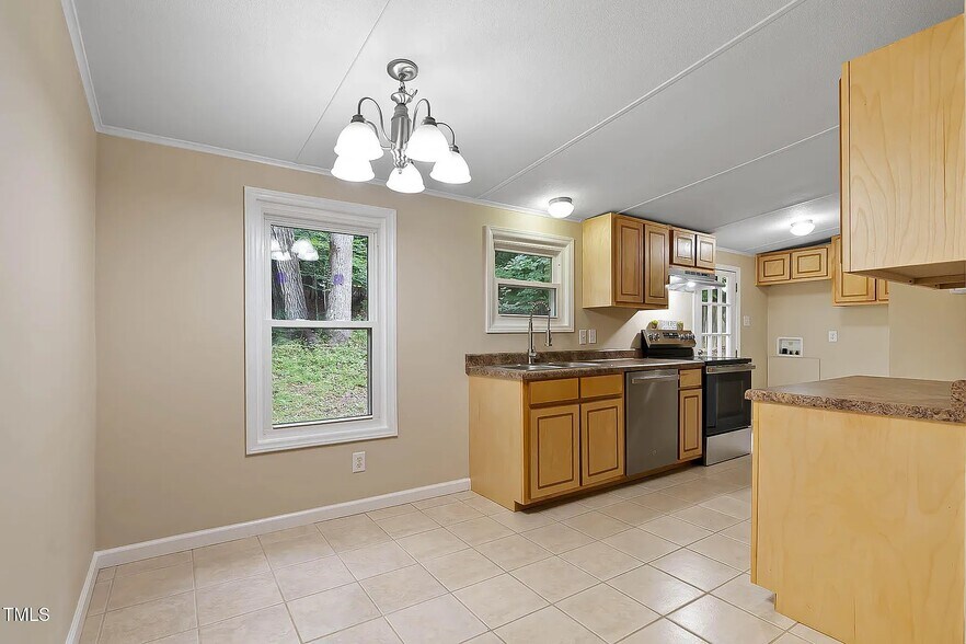 Building Photo - 3146 Virginia Pine Ct