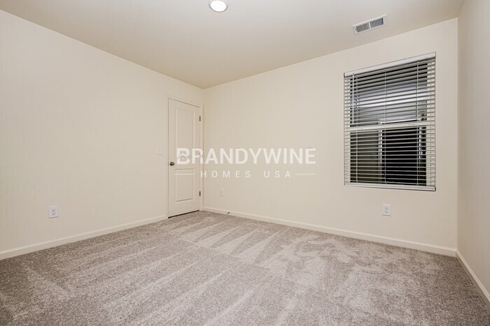 Building Photo - 7625 Saffron Ave