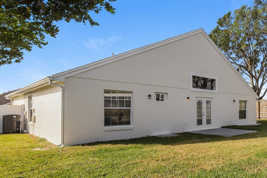 Building Photo - 2864 Meridian Point Ln