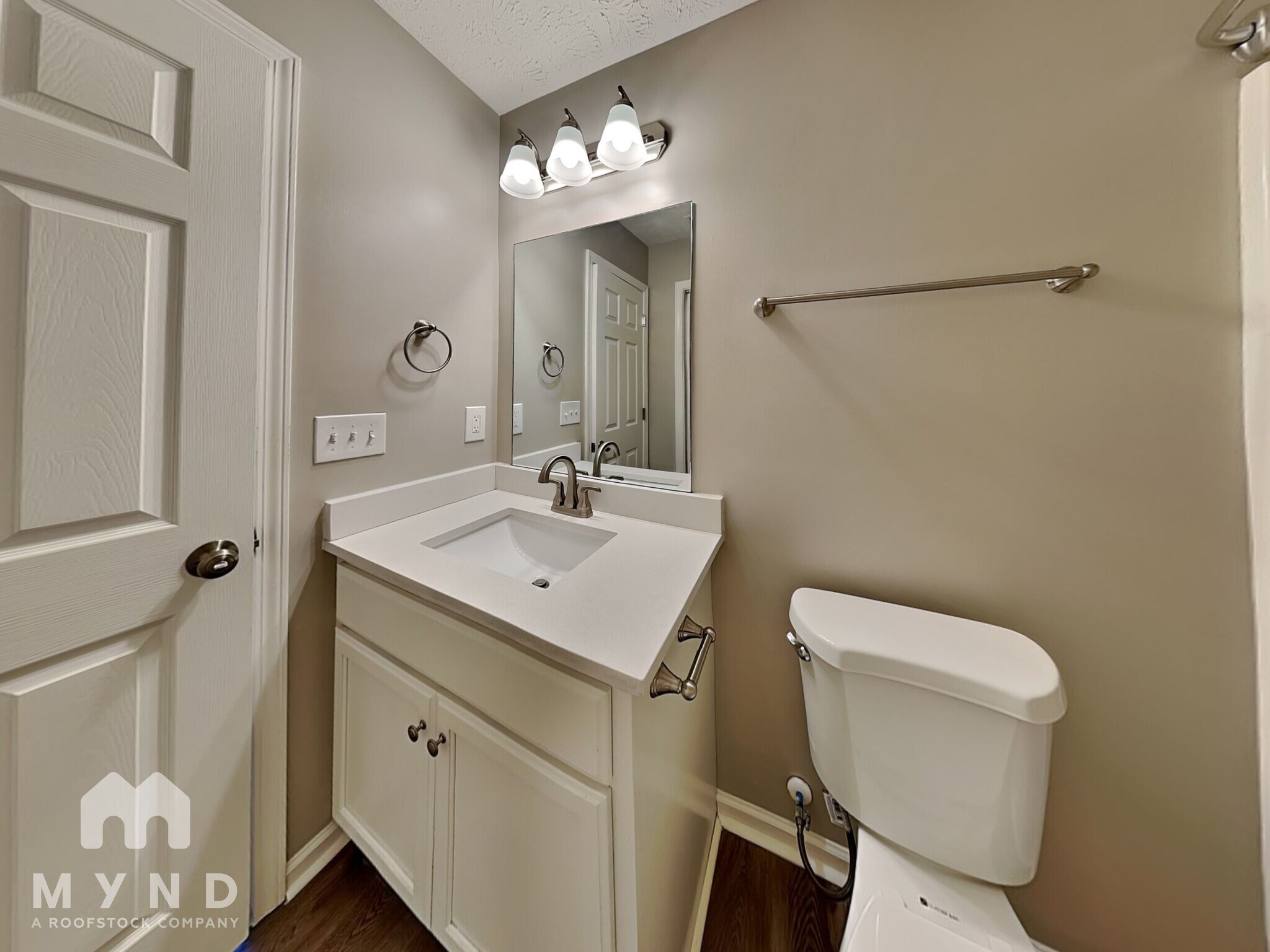 Building Photo - 721 Wildwood Dr