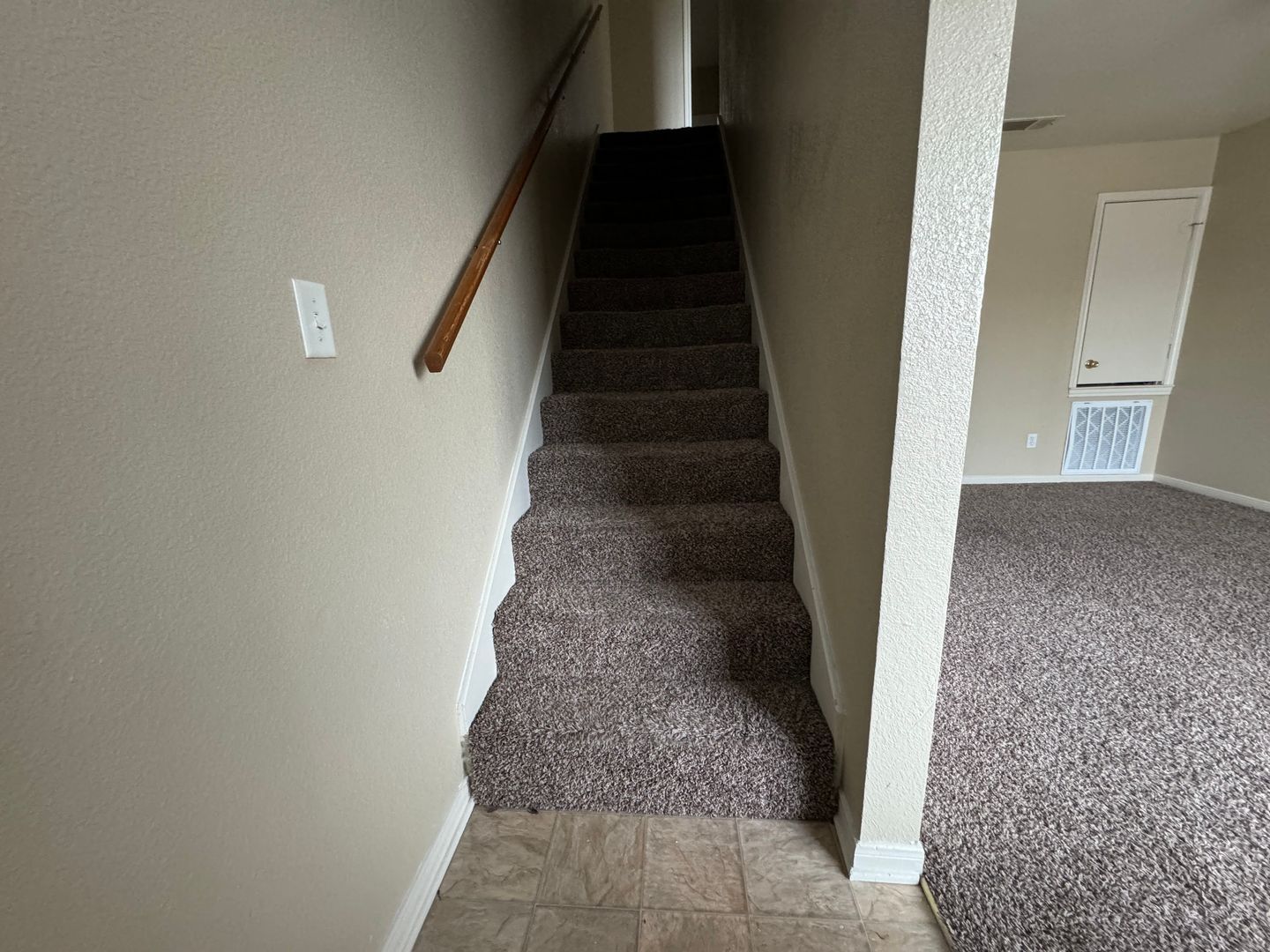 Building Photo - 3805 Ys Pak Ct